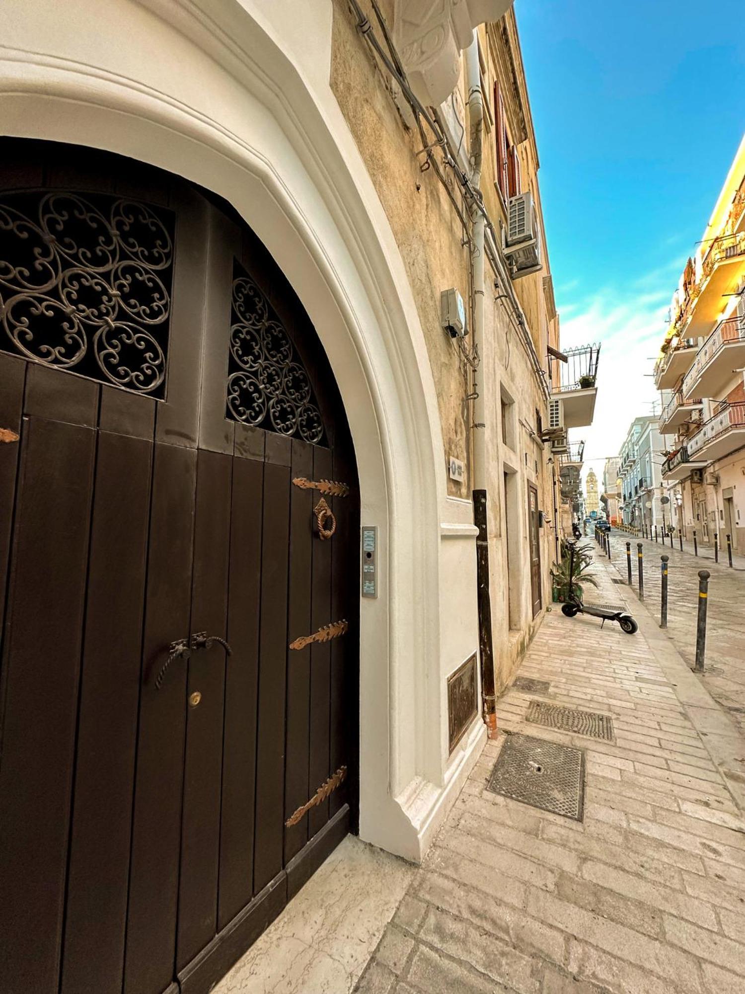 Palazzo Donnamaria Apartment Manfredonia Exterior photo